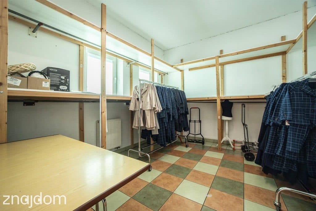 Obiekt usługowy 589m2 | Działka 2292m2 - zdjęcie 20