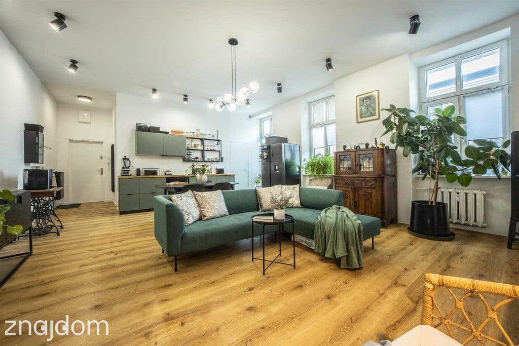 Cicha kamienica w centrum! 107 m² po remoncie - zdjęcie 2