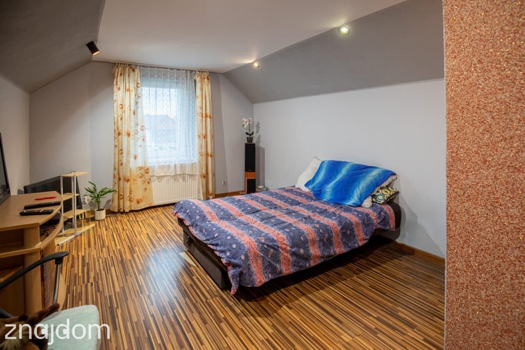 37 ARÓW DZIAŁKI I 100 M² DOMU, Młokicie, powiat namysłowski - zdjęcie 9