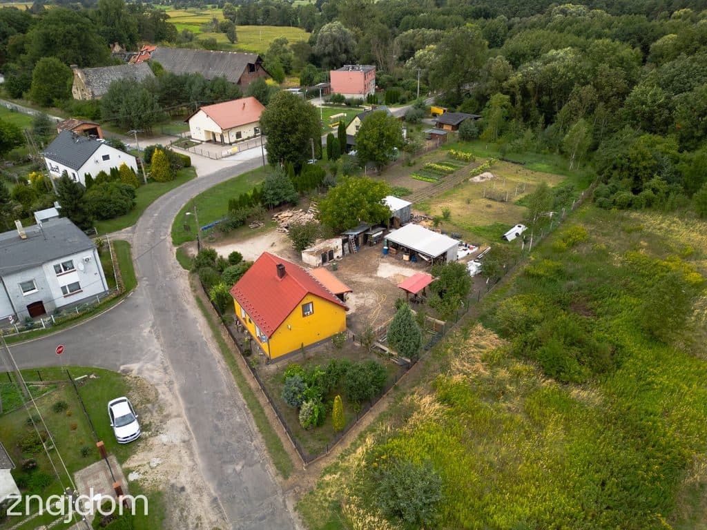 37 ARÓW DZIAŁKI I 100 M² DOMU, Młokicie, powiat namysłowski