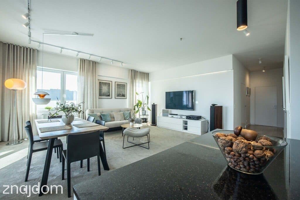 Penthouse ostatnie piętro Centrum Taras 75m2 Garaż - zdjęcie 2