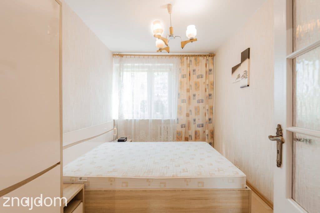 3 pokoje na Os. Słonecznym - piwnica, balkon - zdjęcie 3