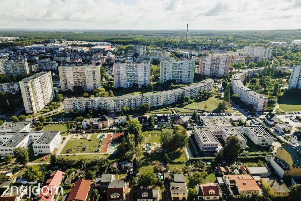 3 pokoje na Os. Słonecznym - piwnica, balkon - zdjęcie 11