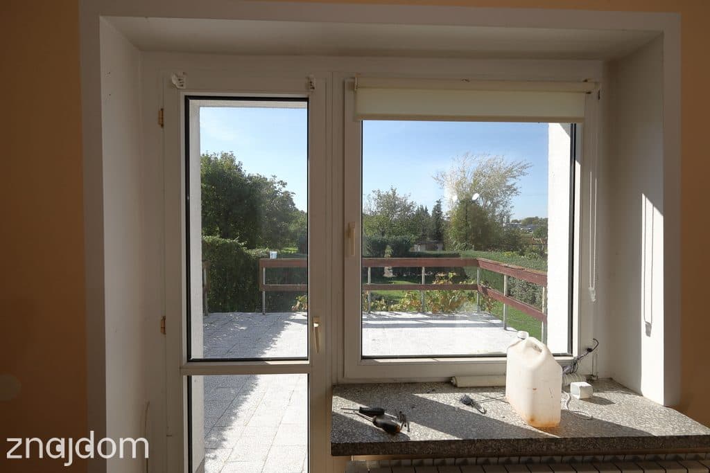 Dom szeregowy 220 m², dwa mieszkania, ogród, garaż - zdjęcie 6