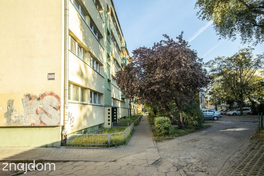 45 m², 1. piętro przy Kasprzaka – zrób po swojemu! - zdjęcie 8