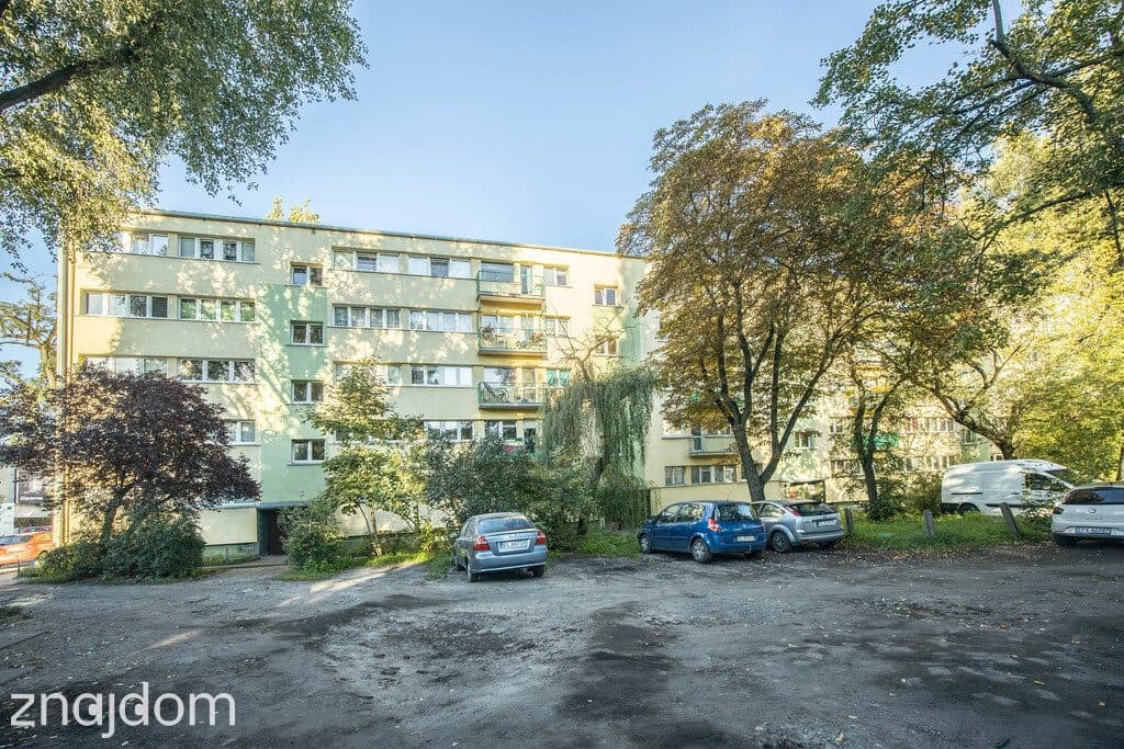 45 m², 1. piętro przy Kasprzaka – zrób po swojemu! - zdjęcie 9