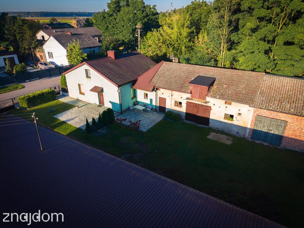 Siedlisko marzeń- dom i 5 budynków gospodarczych - zdjęcie 3