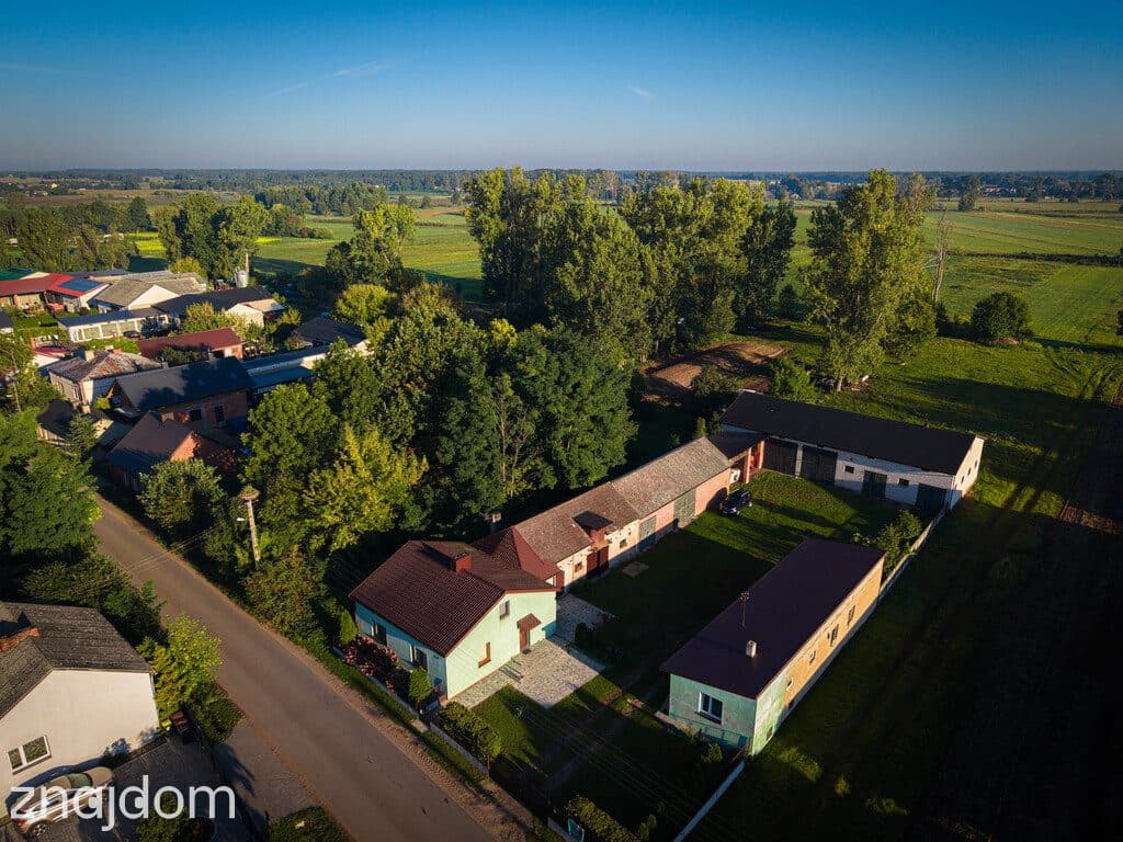 Siedlisko marzeń- dom i 5 budynków gospodarczych