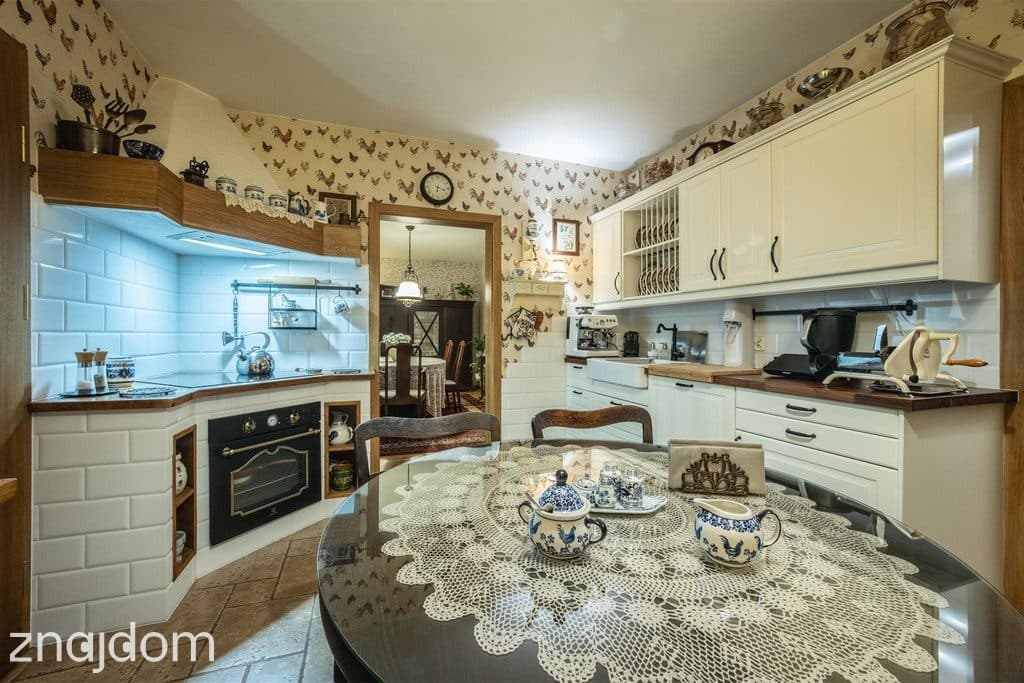 Urokliwy dom w sercu Sokolnik, 129 m2 stylu i 1035 m2 leśnej oazy! - zdjęcie 5