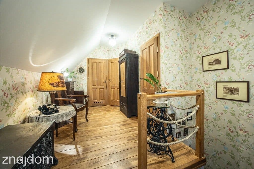 Urokliwy dom w sercu Sokolnik, 129 m2 stylu i 1035 m2 leśnej oazy! - zdjęcie 17