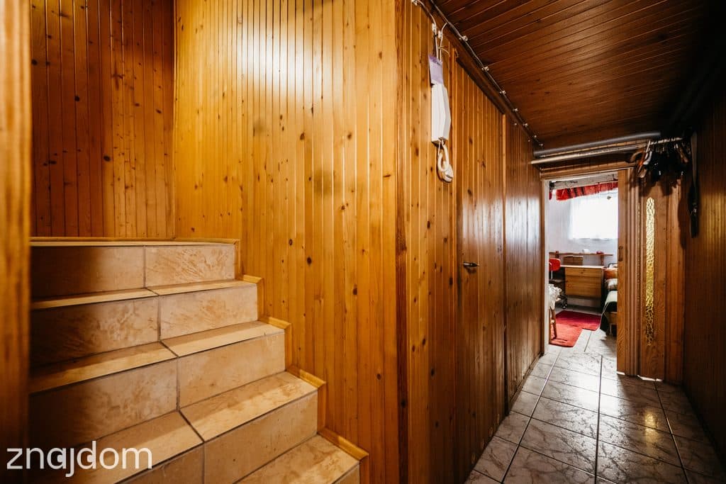 Dom 165 m² z pięknym ogrodem i 2 garażami | Konin, - zdjęcie 15