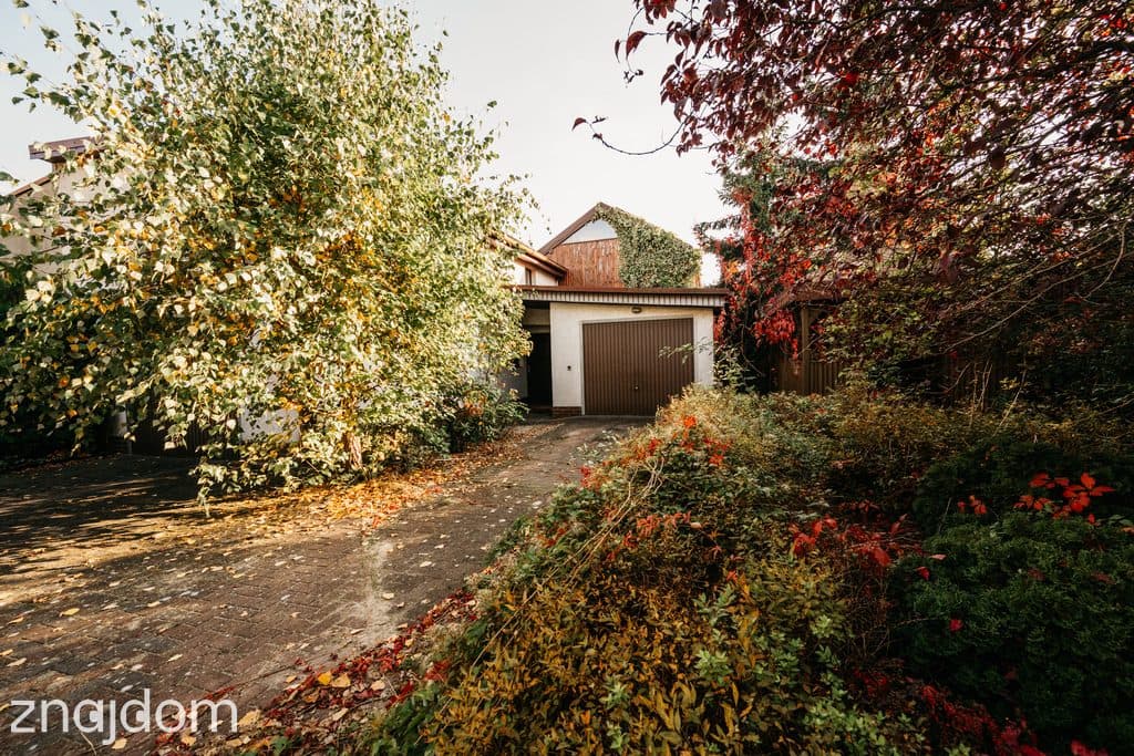 Dom 165 m² z pięknym ogrodem i 2 garażami | Konin, - zdjęcie 6