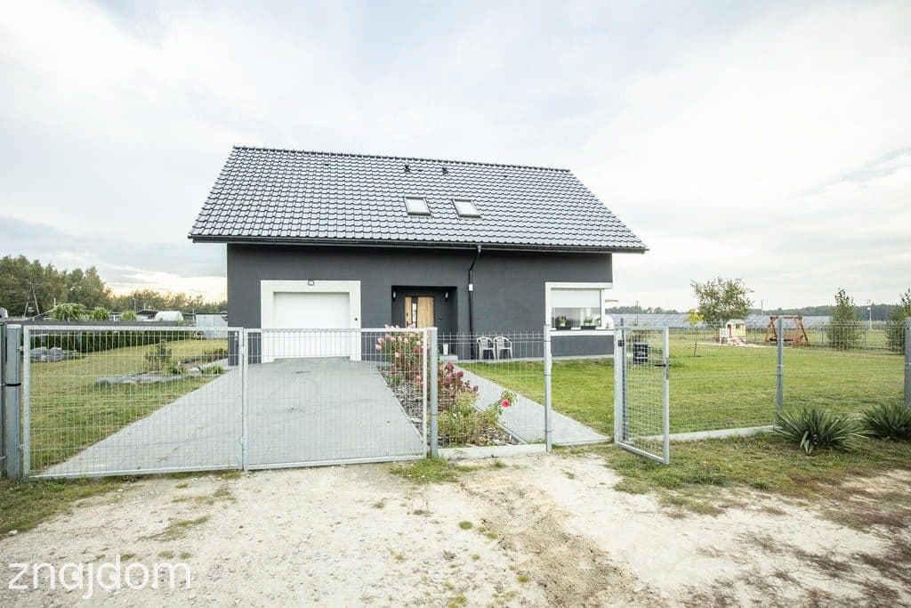 Nowoczesny dom 156 m² z pompą ciepła na działce 2001 m²–Wrzeszczewice - zdjęcie 2