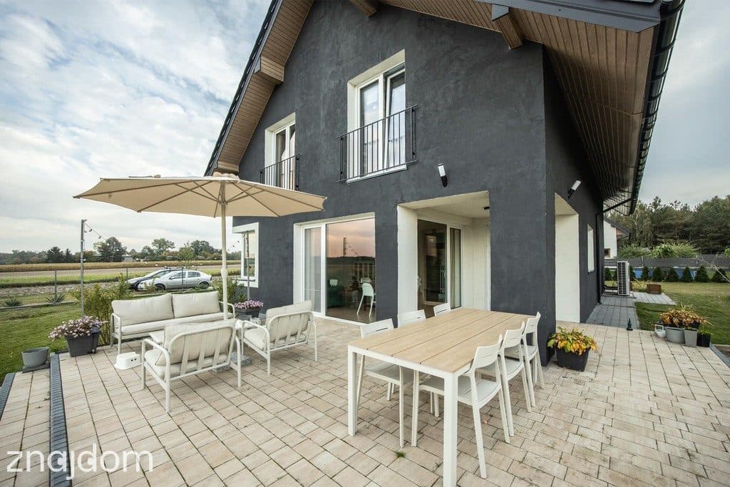 Nowoczesny dom 156 m² z pompą ciepła na działce 2001 m²–Wrzeszczewice - zdjęcie 9