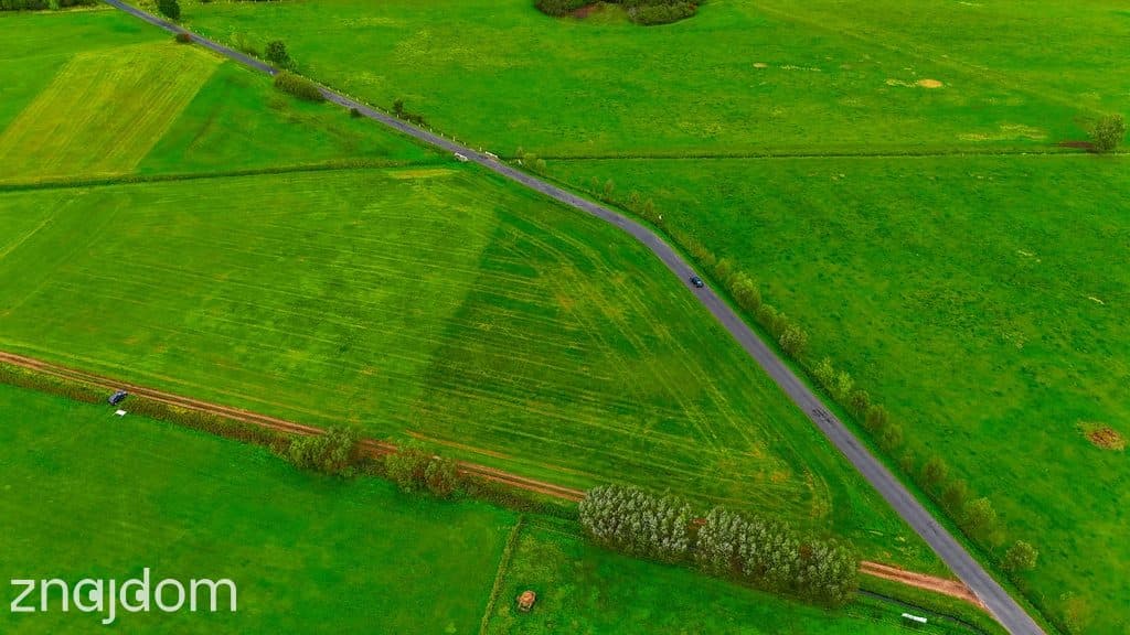 Gotowa do budowy działka w otoczeniu natury! - zdjęcie 7