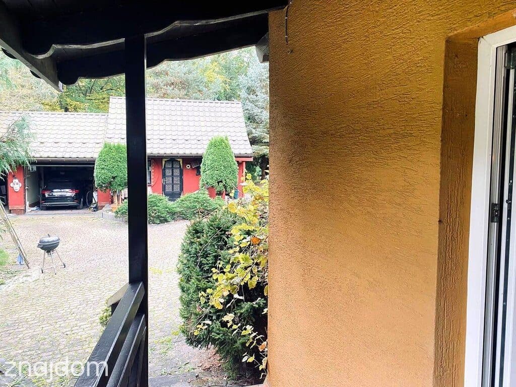 Dom 160 m² Nielepice, ul. Dębowa przy lesie, garaż z domkiem dla gości - zdjęcie 12