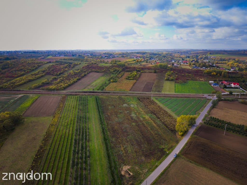 Rolniku! Działka z warunkami zabudowy-Mściów - zdjęcie 3