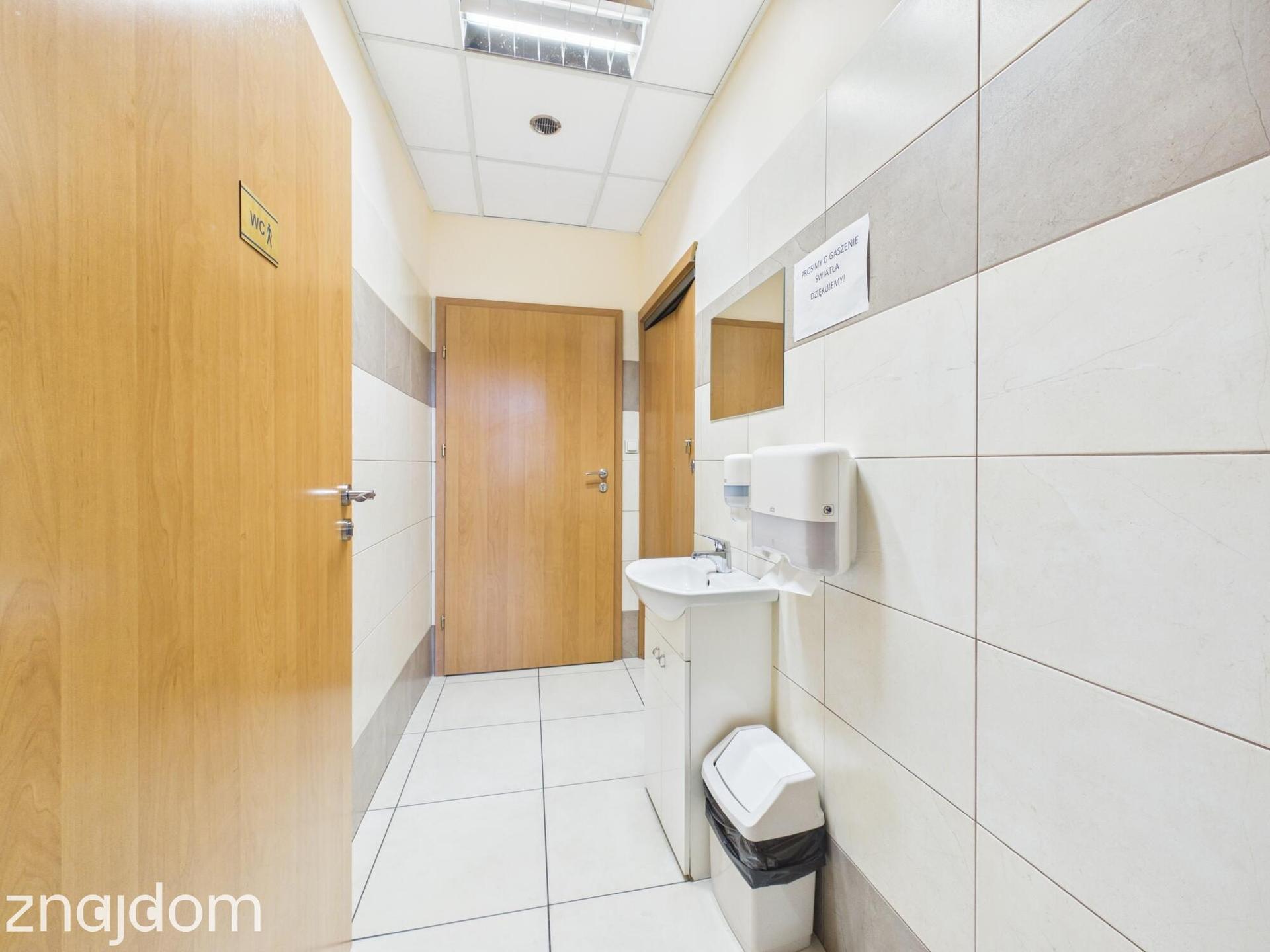 Lokal pod apartamenty biura, Krupnicza przy Rynku - zdjęcie 13