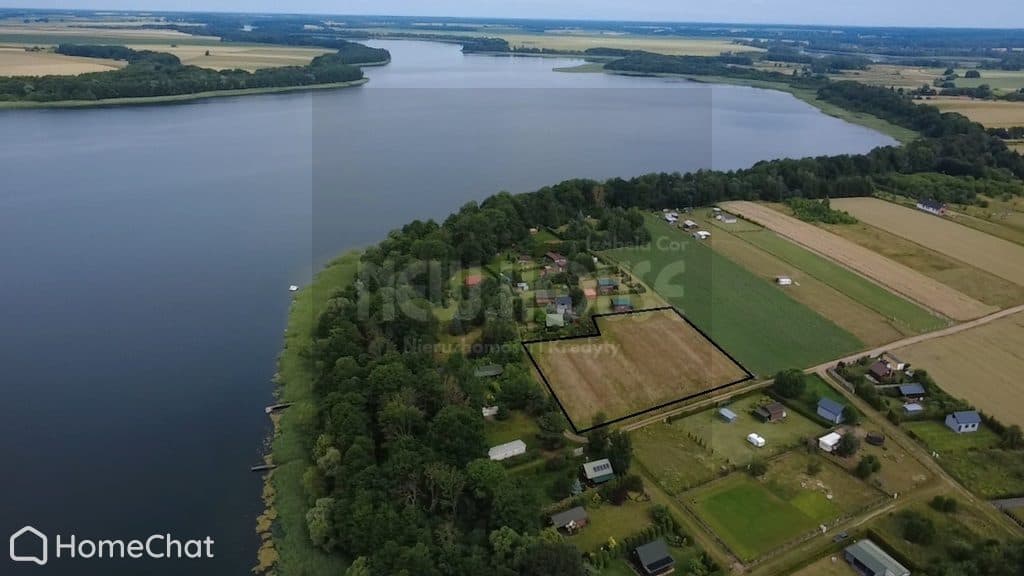 Wyjątkowa działka nad jeziorem Woświn