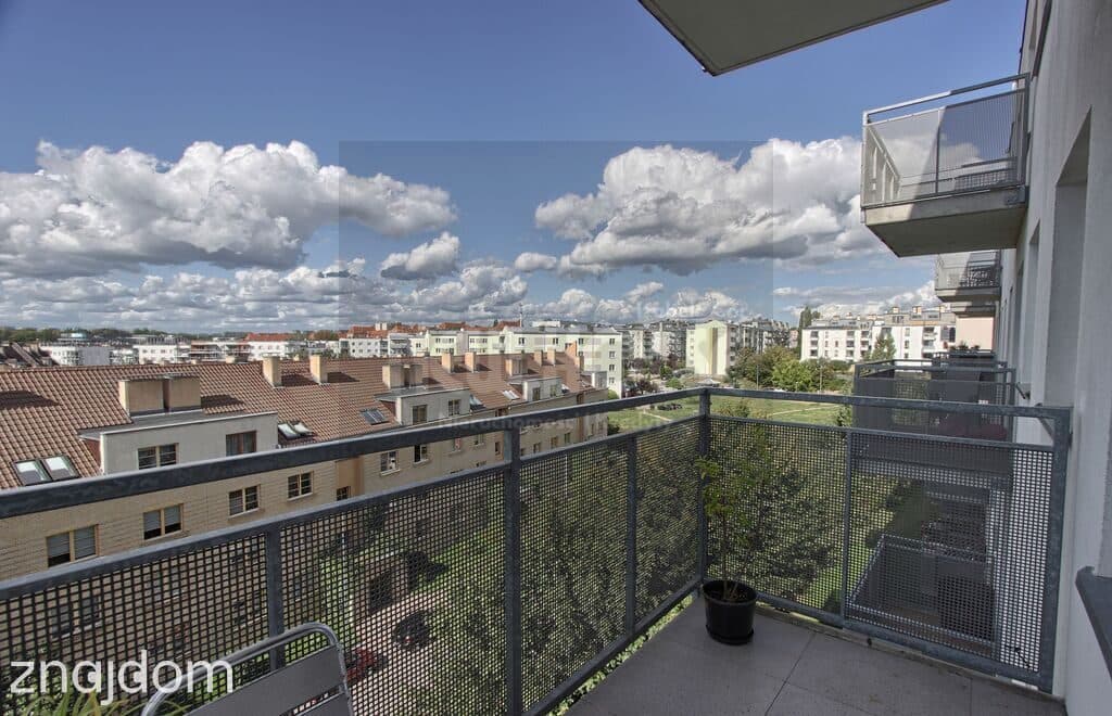 Duża kawalerka z balkonem w Centrum - zdjęcie 16