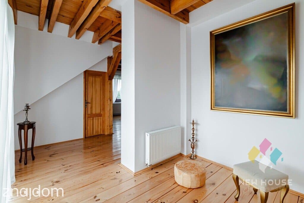 Dom na wzniesieniu z tarasem, działka 5882 m2 - zdjęcie 11