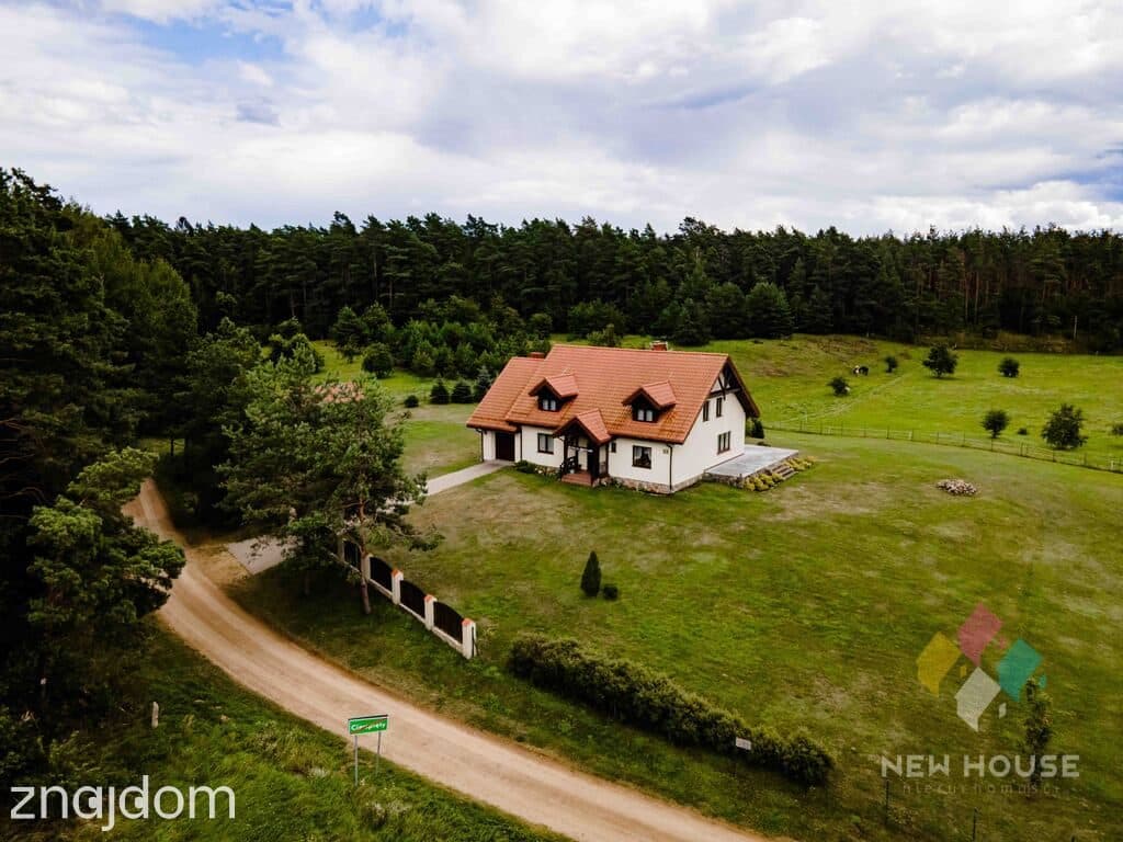 Dom na wzniesieniu z tarasem, działka 5882 m2 - zdjęcie 16