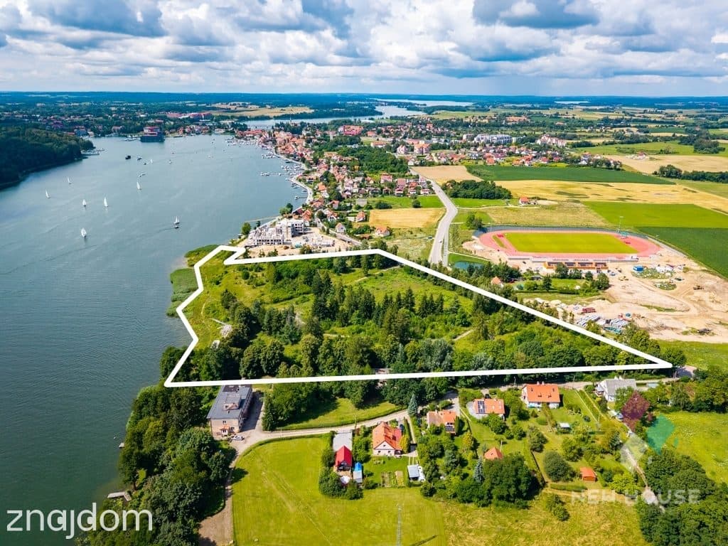 Mikołajki, budowlana z MPZP, 240 m linii brzegowej