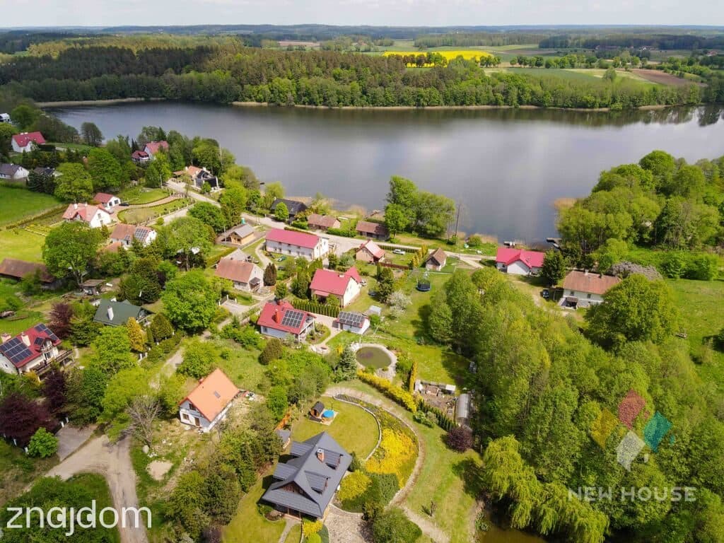 Borowe, dom z dużym tarasem, własnym stawem - zdjęcie 20