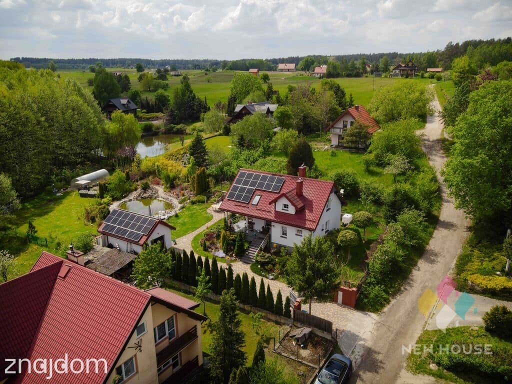 Borowe, dom z dużym tarasem, własnym stawem