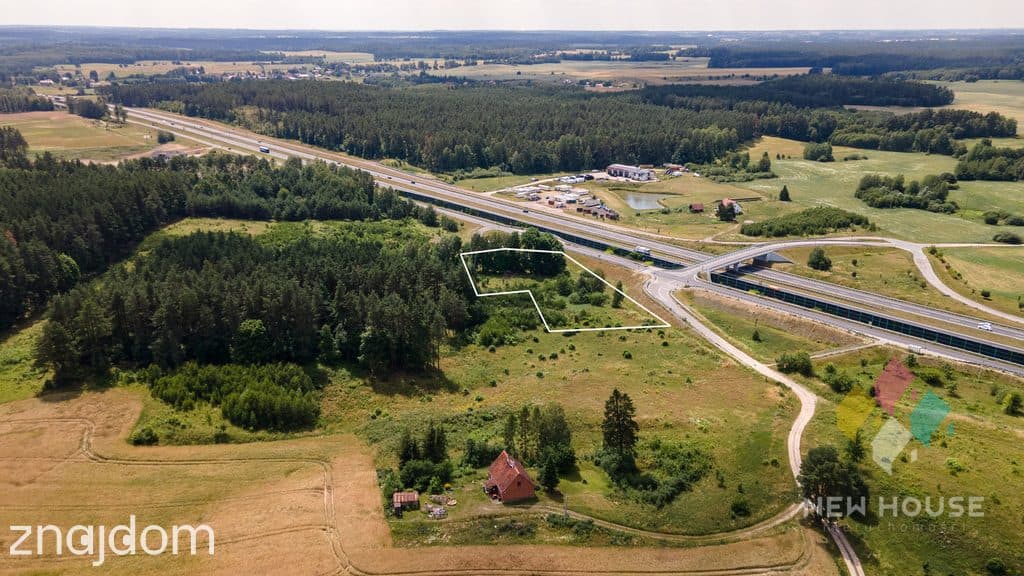 Działka pod zabudowę mieszkalną, usługową