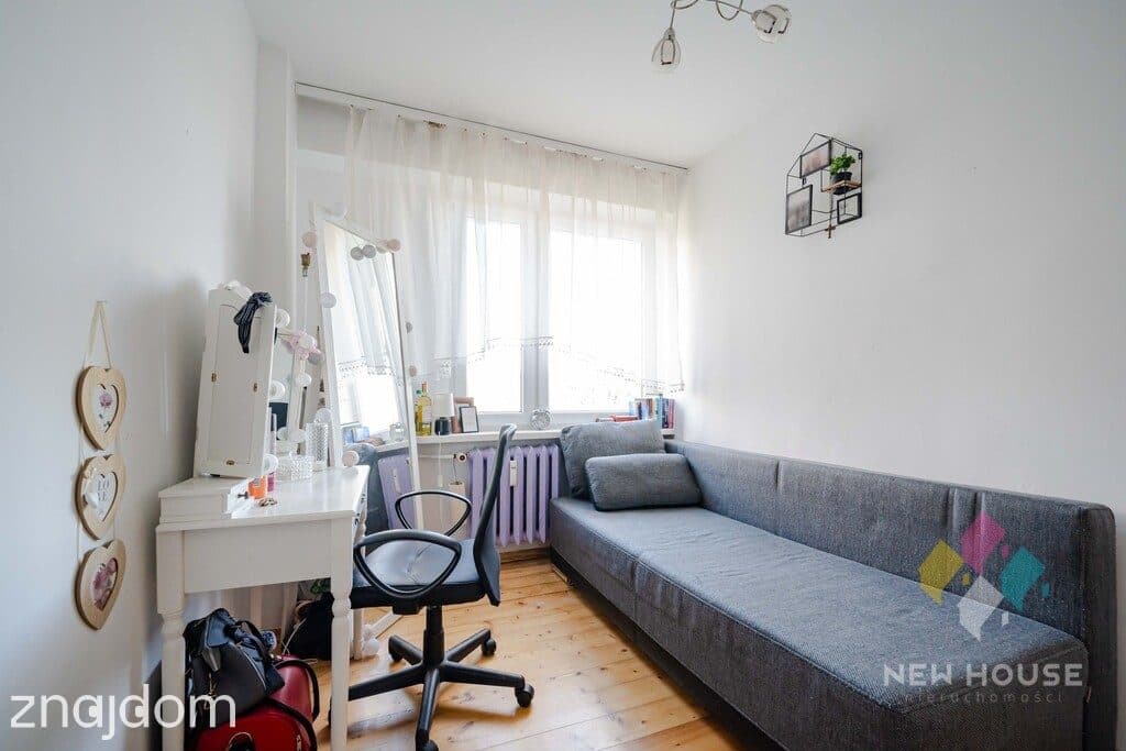 4 pokoje, balkon, os. Jaroty - zdjęcie 15