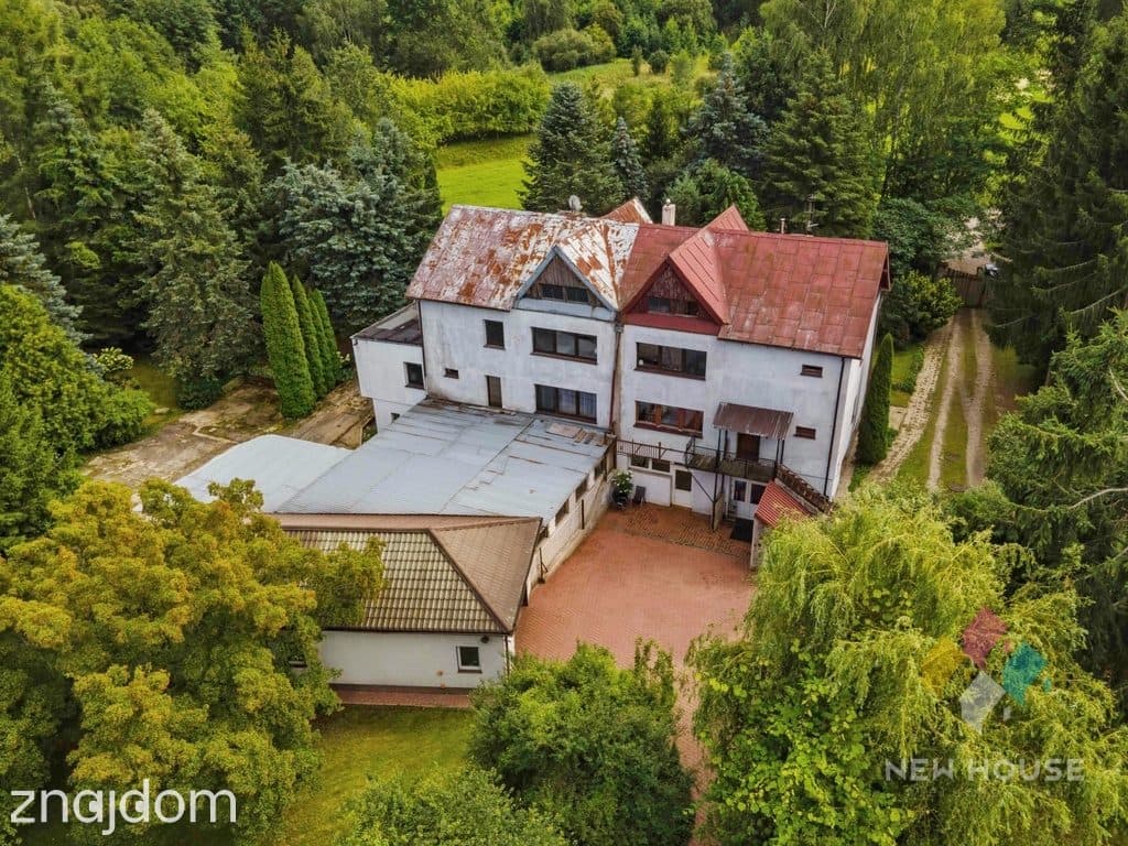 Zalbki- Dom 265 m2, garaż, piwnica, staw, duża działka - zdjęcie 14