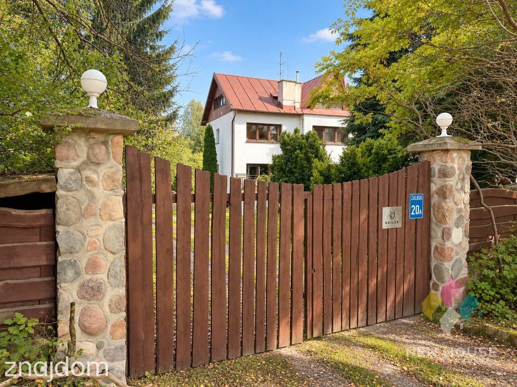 Zalbki- Dom 265 m2, garaż, piwnica, staw, duża działka - zdjęcie 17