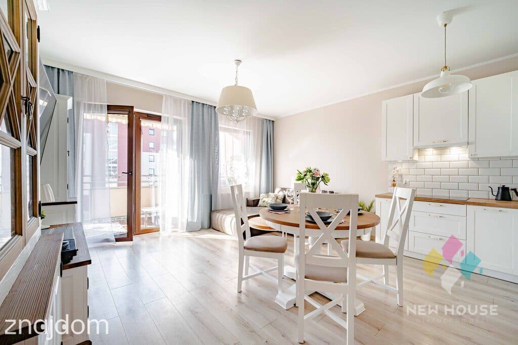 Bilitewskiego- 58 m2, miejsce parkingowe, 3 pok, balkon - zdjęcie 16