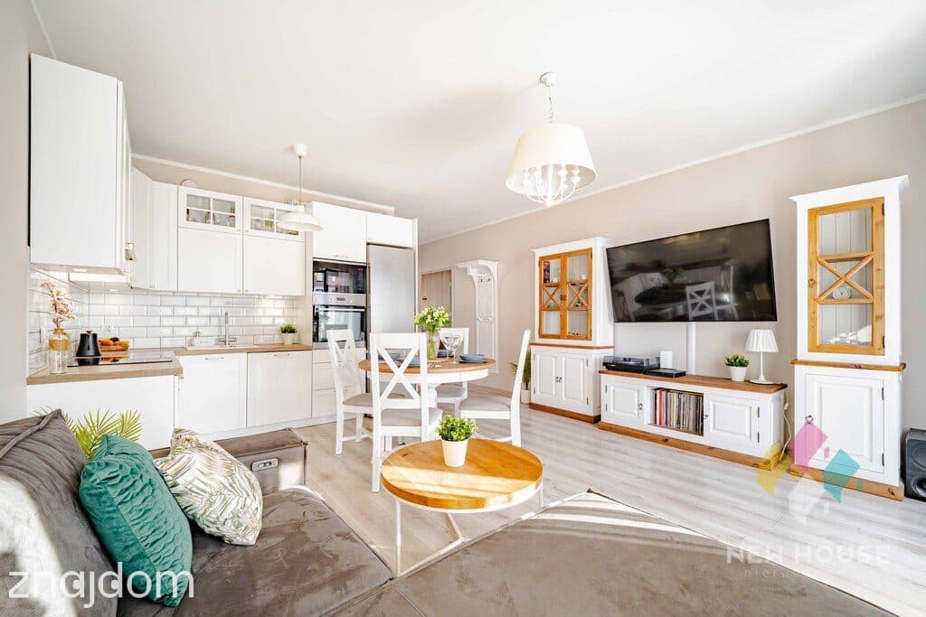 Bilitewskiego- 58 m2, miejsce parkingowe, 3 pok, balkon