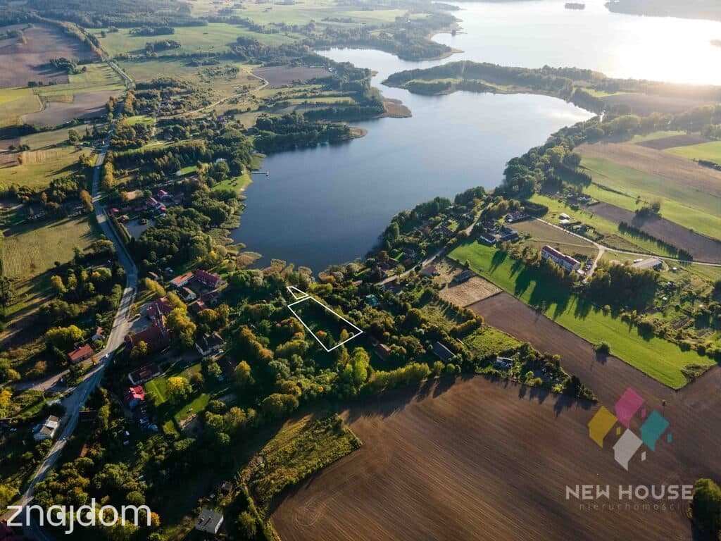 Działka z widokiem na Jezioro Luterskie i własnym dostępem do brzegu - zdjęcie 4