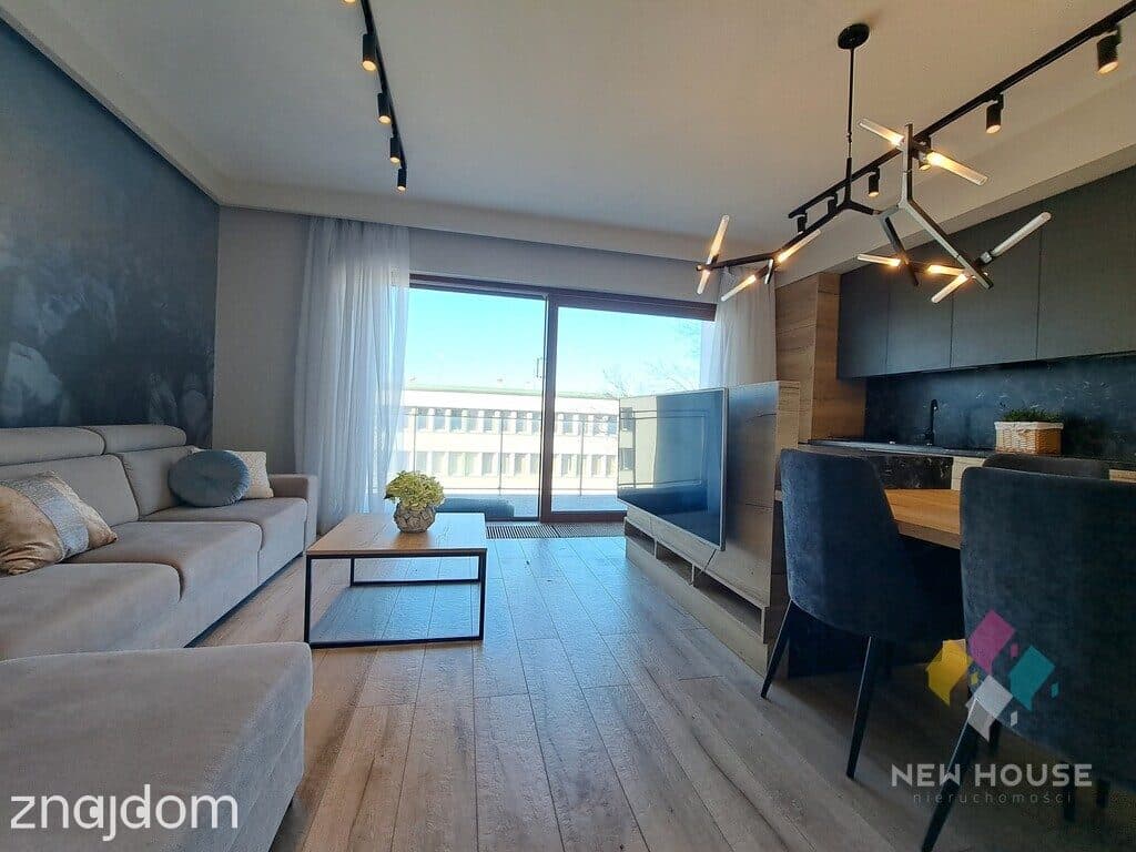 3 pokoje, loggia, garaż w Apartamentowcu Opera - zdjęcie 2
