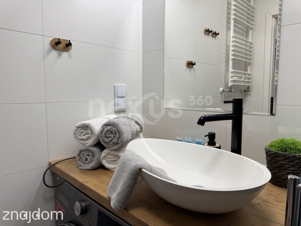 Designerski Loft HYDRAL 23,28 m² (Basen/Siłownia) 1 z 3 - zdjęcie 4