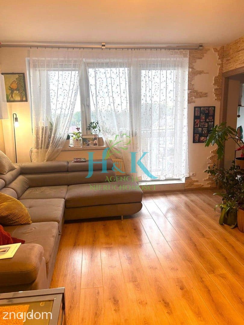 3 pokoje | 46,6 m² | duży zabudowany balkon | miejsce postojowe | Piaseczno