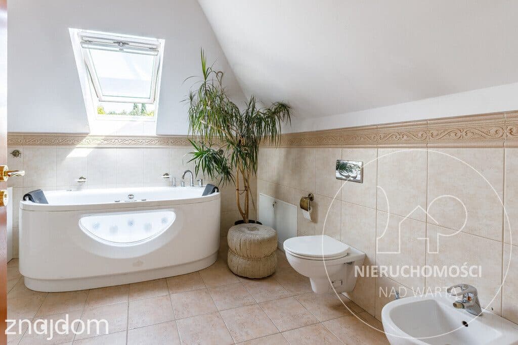 DOM Pokrzywno | 234,7 m² | działka 962 m² - zdjęcie 17