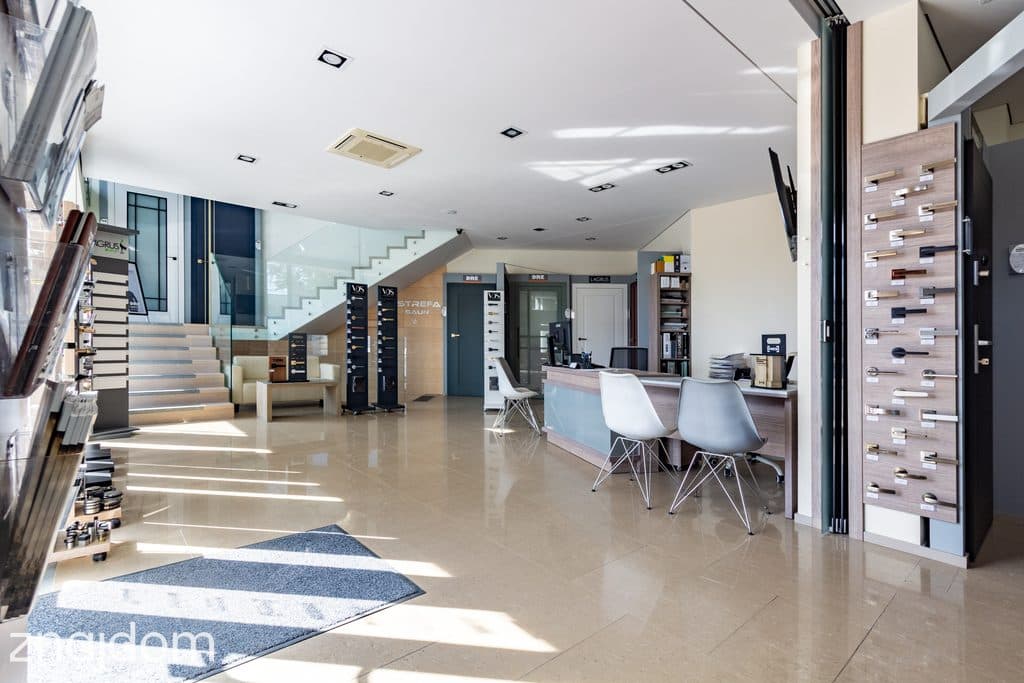 BUDYNEK HANDLOWO-USŁUGOWY 444,58 m²| BIAŁYSTOK, UL. RAGINISA