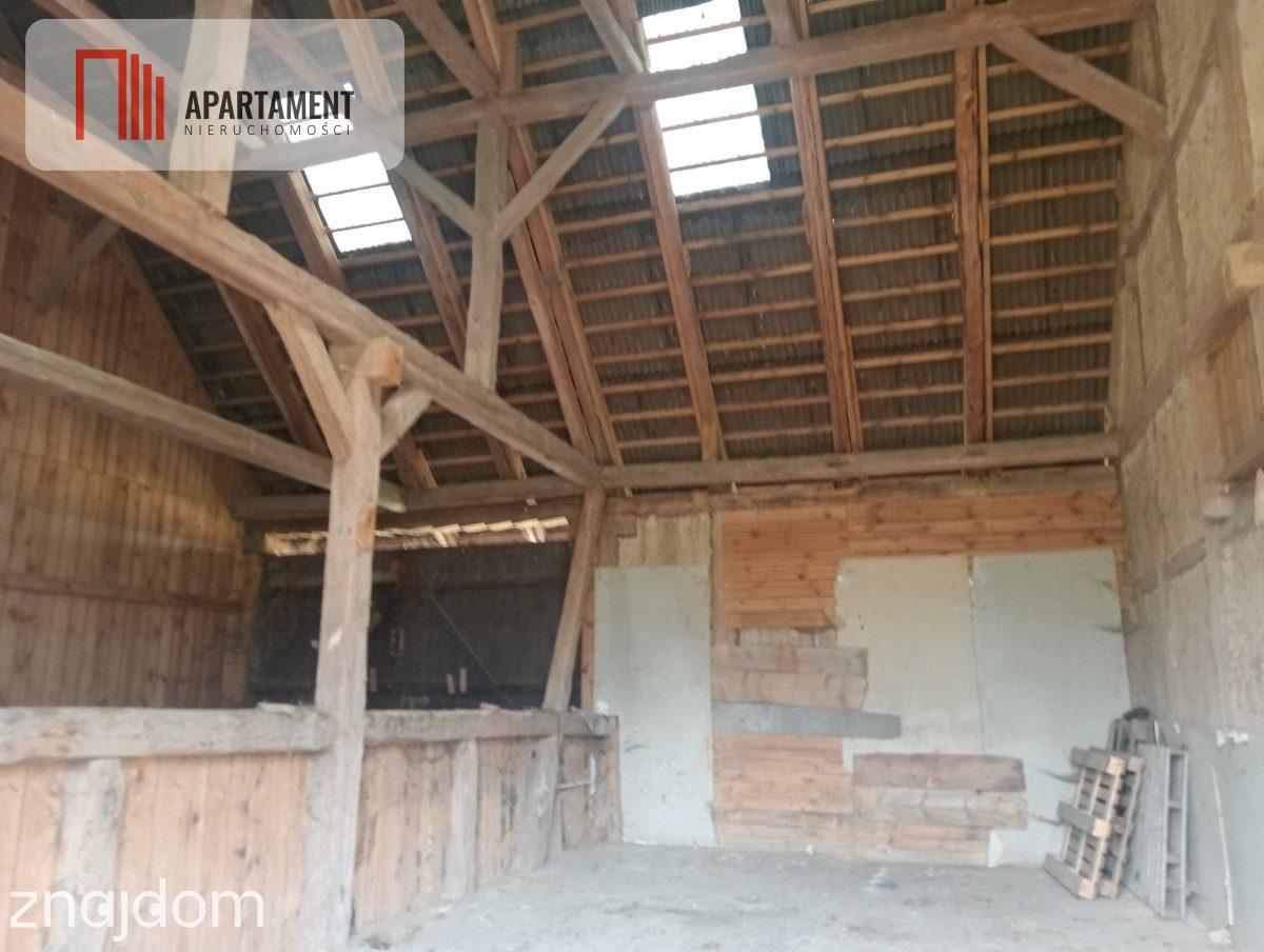 Przestronny dom z dużą stodołą i bud. gospodarczym - zdjęcie 9