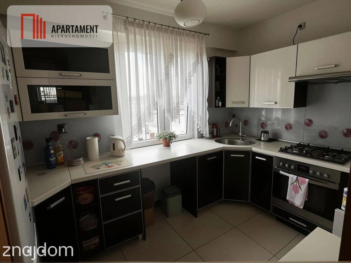 Dwustronne i rozkładowe 3 pokoje, balkon, piwnica