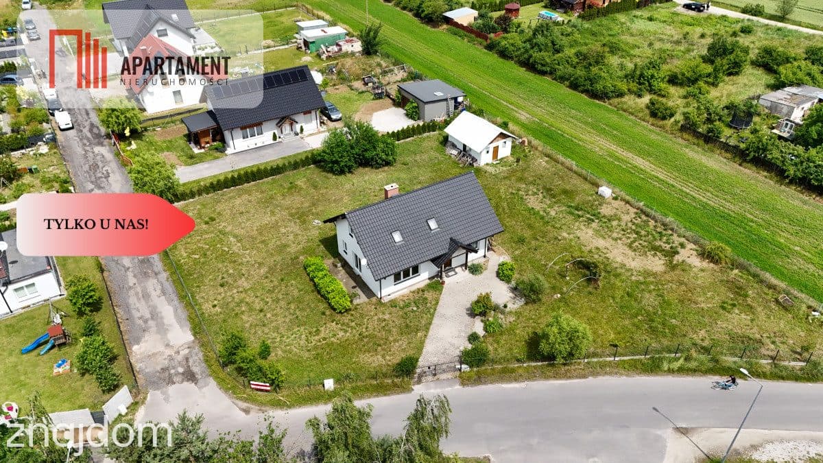 Dwupoziomowy dom wolnostojący 218 m2. - zdjęcie 19