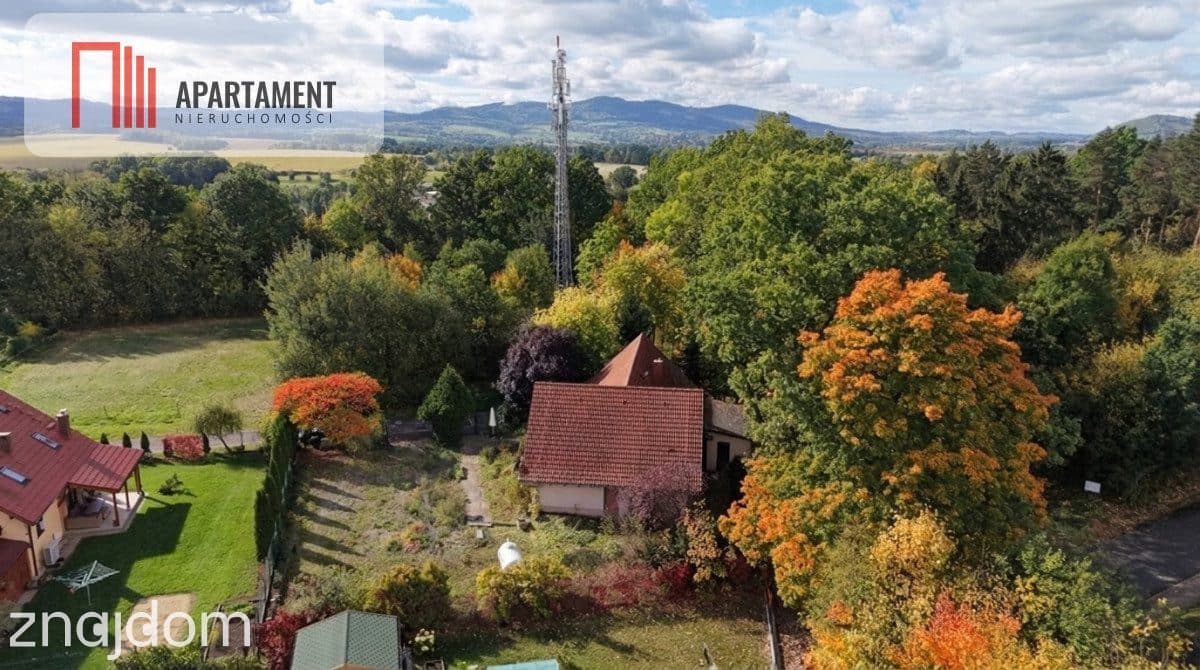Wyjątkowy dom z ogromnym salonem - zdjęcie 5