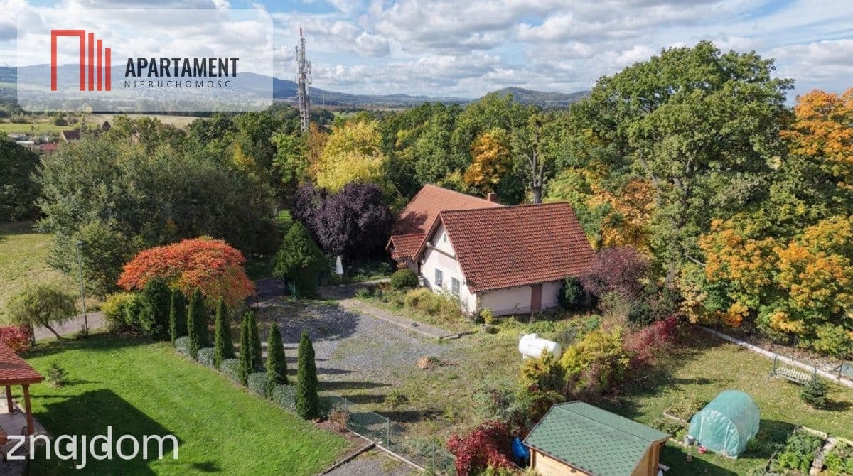 Wyjątkowy dom z ogromnym salonem