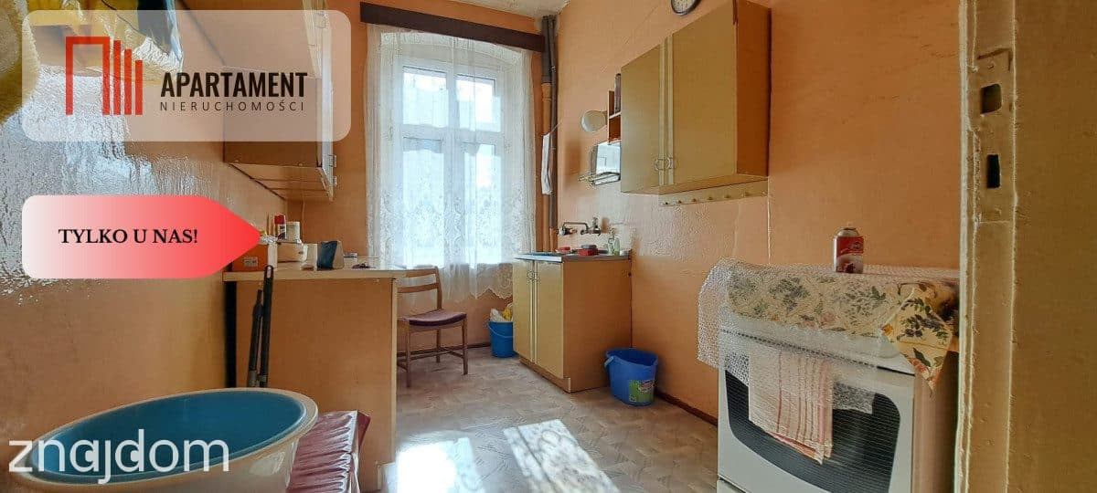Mieszkanie do remontu, centrum, trzy pokoje - zdjęcie 17