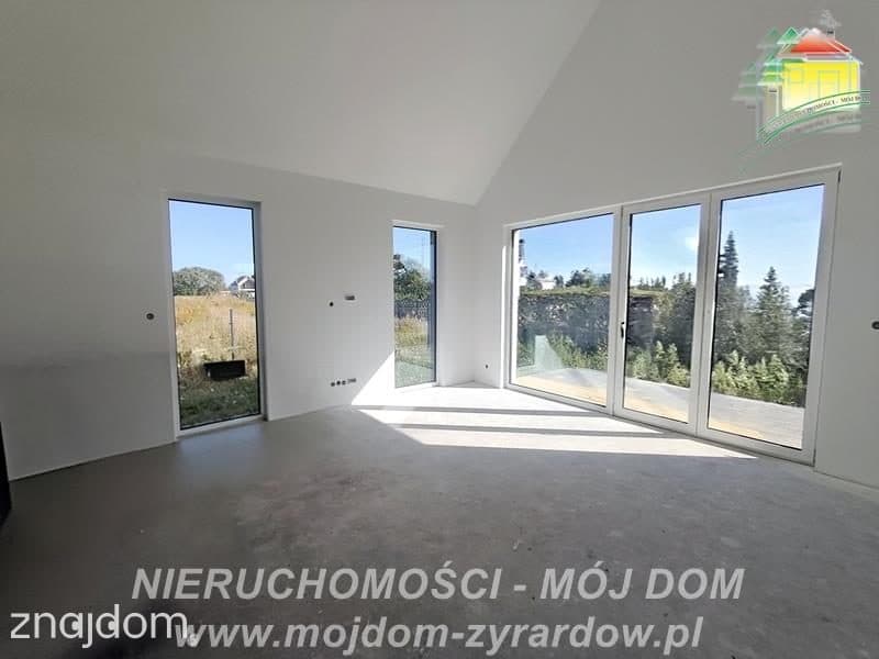Nieduży, parterowy dom do własnej aranżacji, działka ok. 520 m2.
