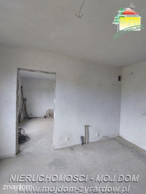 Piękny dom ze stawem, zagospodarowaną działką i drugim budynkiem. - zdjęcie 15