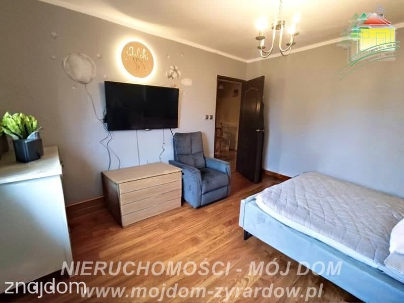 Przestronny dom z funkcją domu dwurodzinnego. - zdjęcie 11